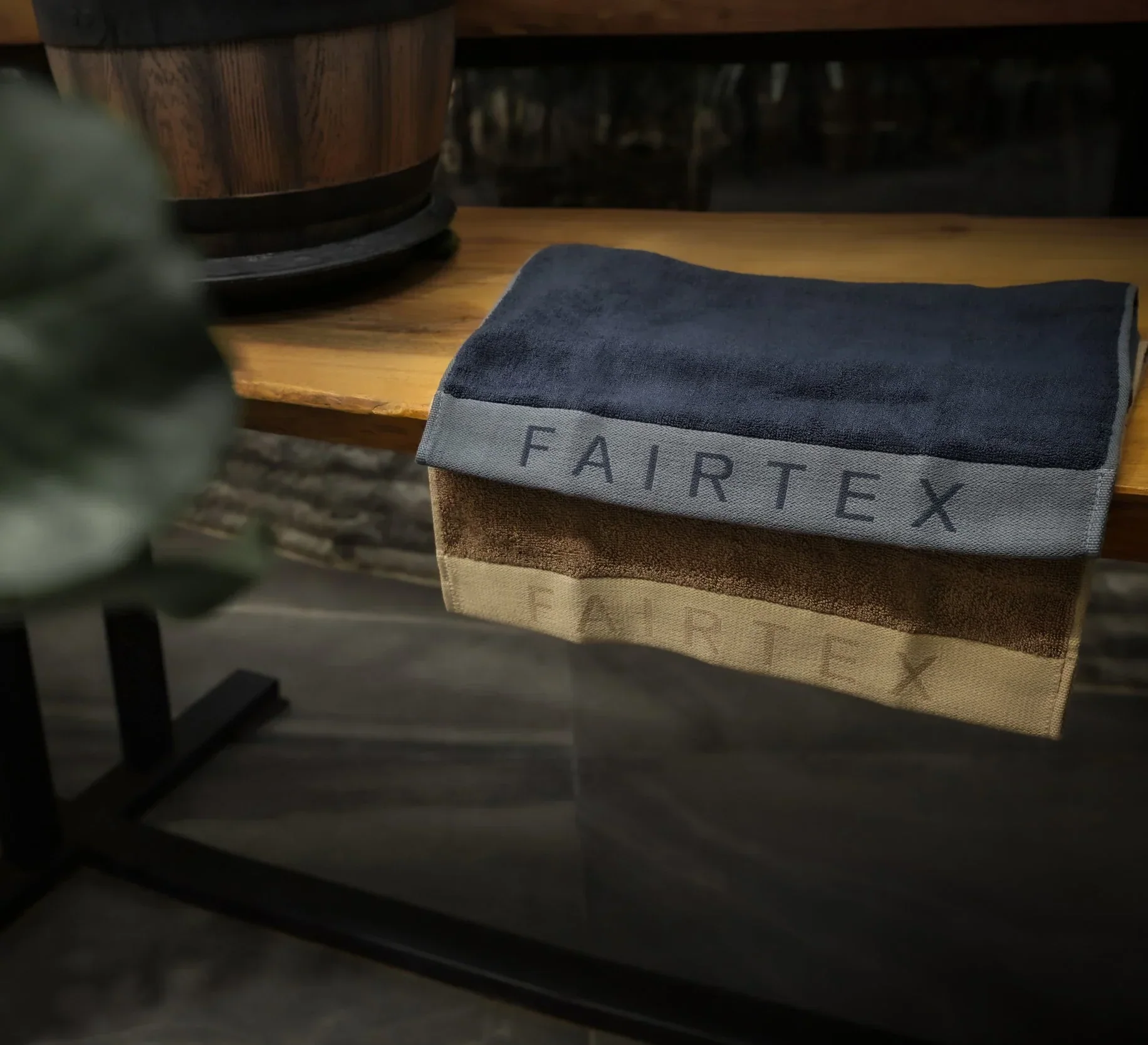 Fairtex Premium Bamboo Hand Towel Navy Blue - Image 5