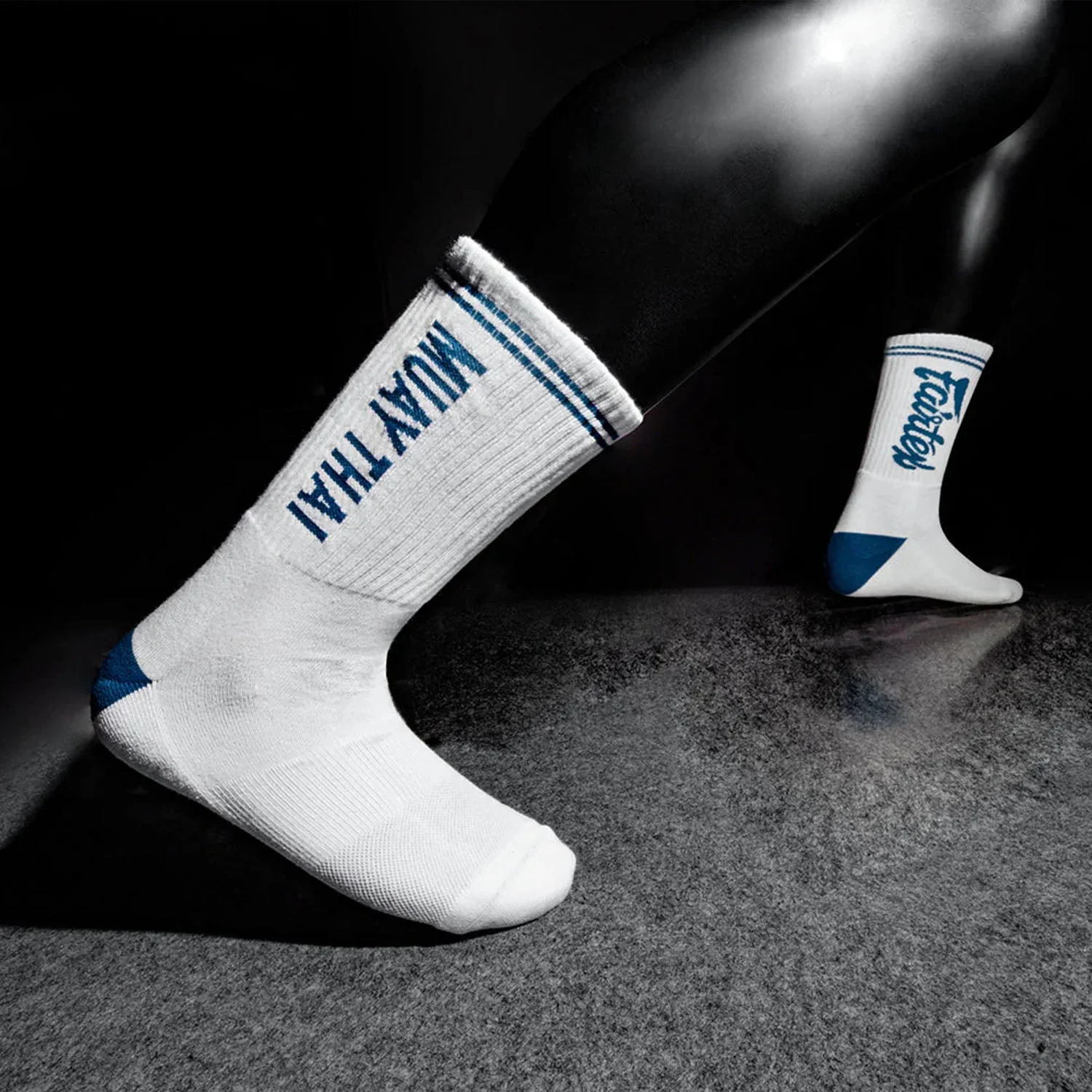Fairtex Sports Socks White-Blue - Image 2