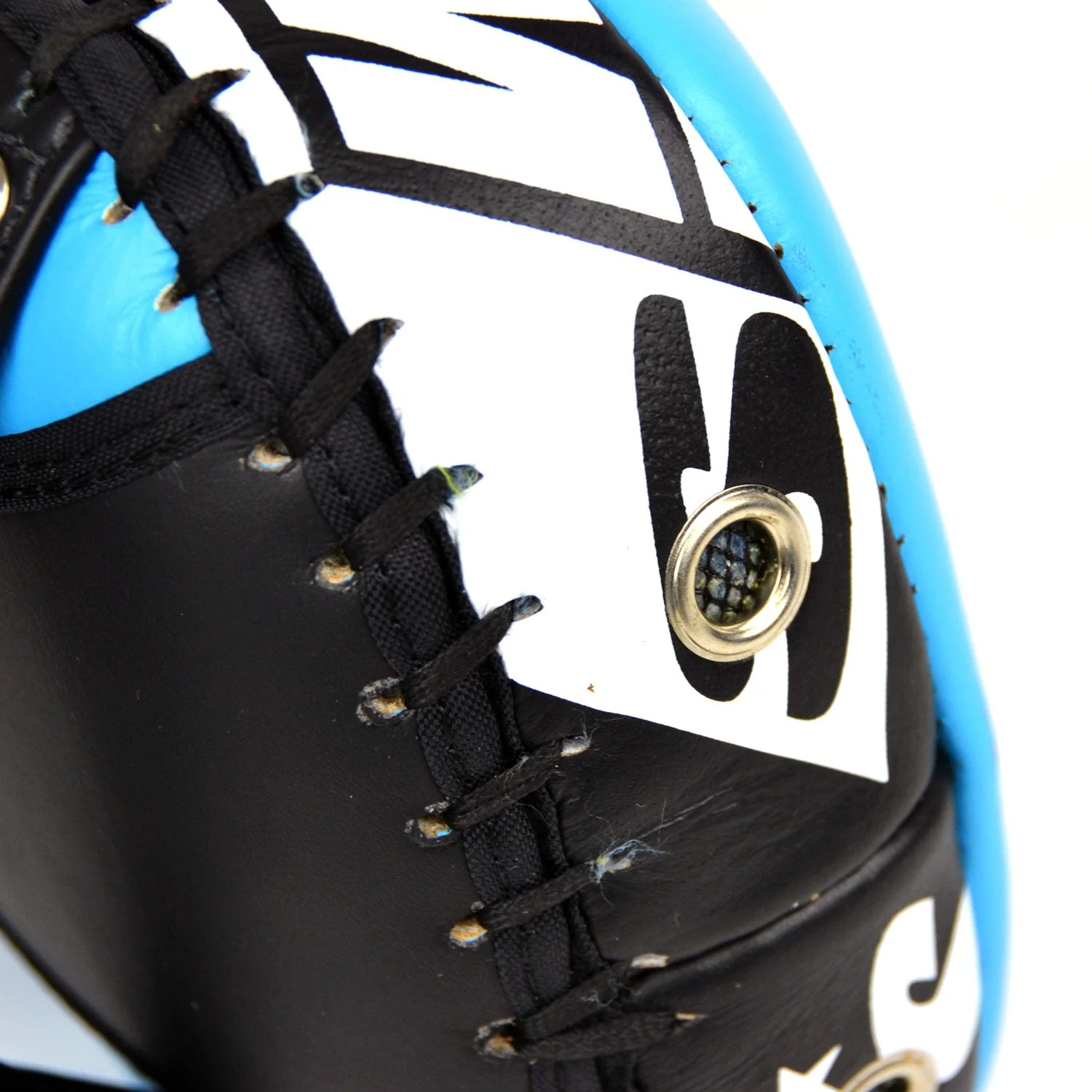 KPL10 Twins Curved Leather Thai Kick Pads Light Blue-Black - Image 6